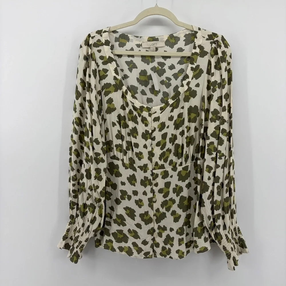 LOFT Women Large White Olive Green Leopard Print Rayon Button Front Blouse L‎